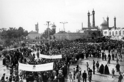 بحران رژیم پهلوی در قیام 19 دی 1356