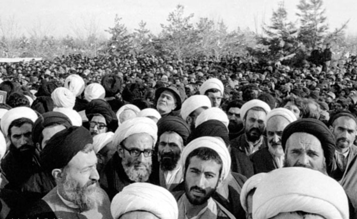 ماجرای بازداشت دسته‌جمعی روحانیت مبارز در ماه رمضان 1356 / ترس رژیم پهلوی از تعطیلی نماز جماعت مساجد
